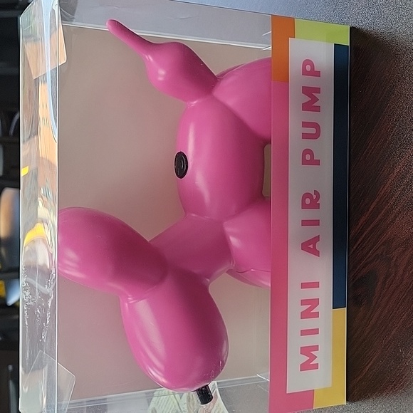 Target Playground Battery Powered Pink Balloon Dog Mini Air Pump.  New in box. - Picture 1 of 5